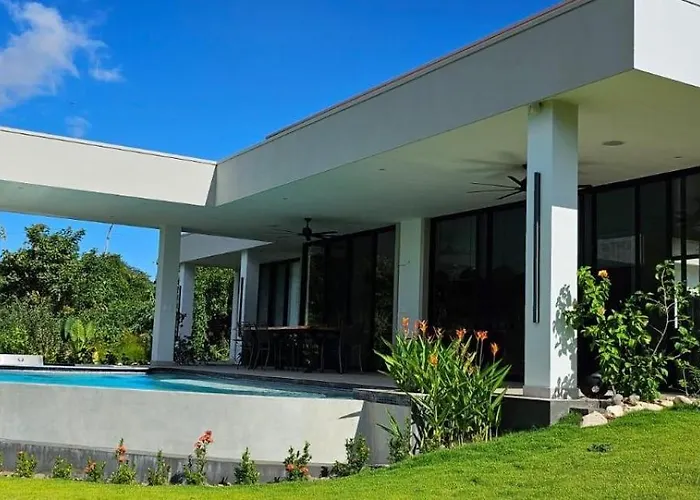 El Coco Oasis Where Luxury Meets Nature! *
